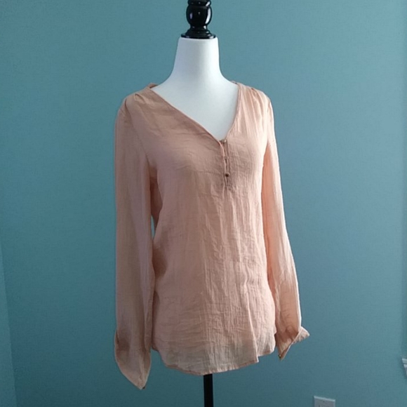 Delicate Long Sleeve Blouse - Picture 2 of 5